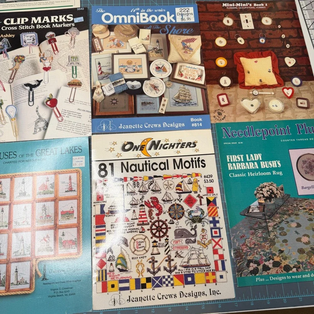 VTG Cross Stitch & Needlepoint Pattern Book Lot Jeanette Crews Leisure Arts